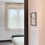 Sunny & Cozy For 4 Guests & Free Parking *
