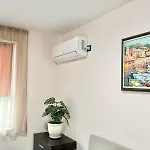 Sunny & Cozy For 4 Guests & Free Parking דירה *