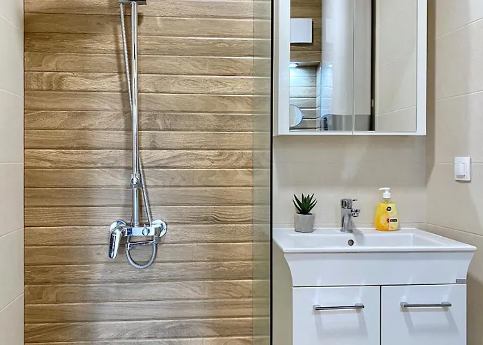 Sunny & Cozy For 4 Guests & Free Parking * Filibe